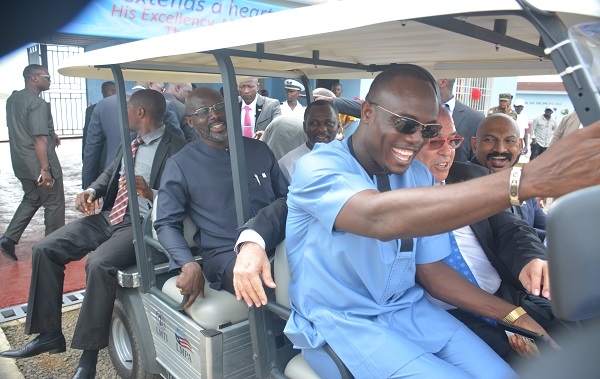 President on campus tour